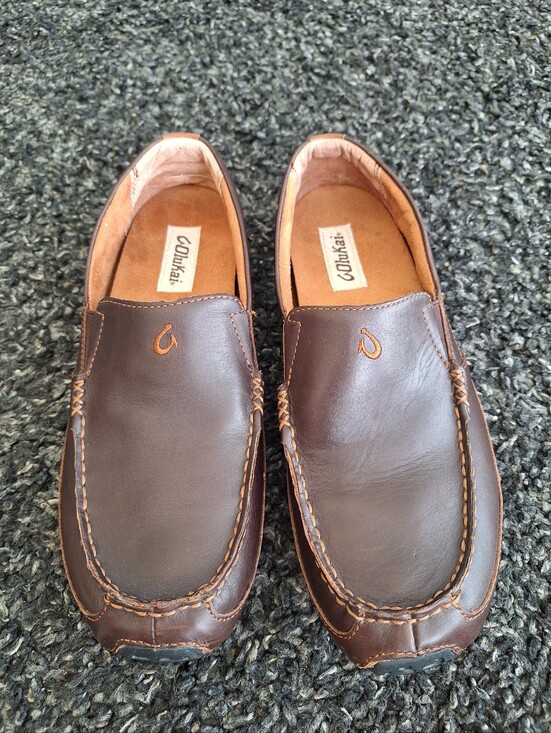 OluKai Akepa Moc Men\'s 9 Dark Brown Leather Slip On Loafers Moccasins Comfort main image 12